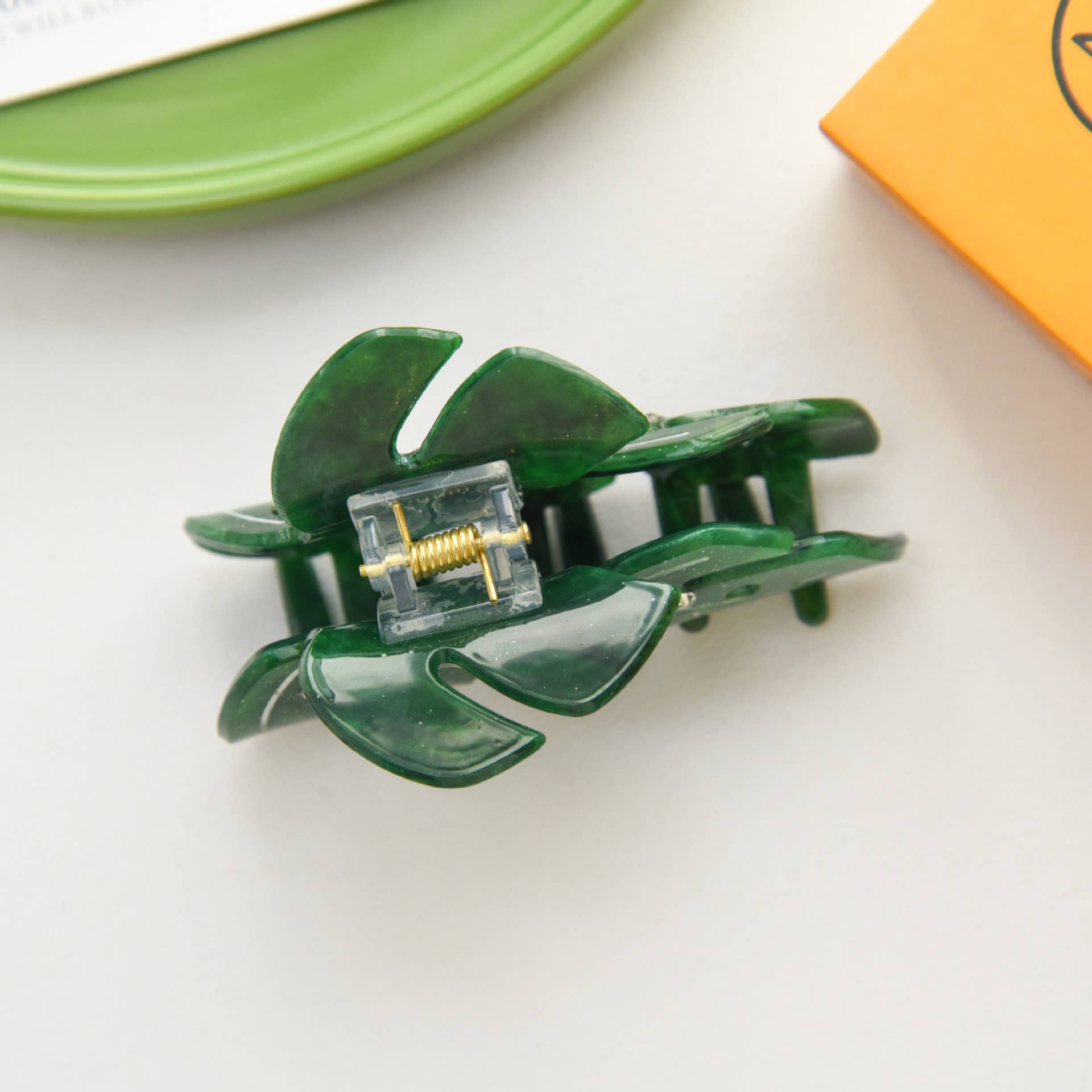 Monstera Deliciosa Leaf Hair Clip with Rhinestones: Green