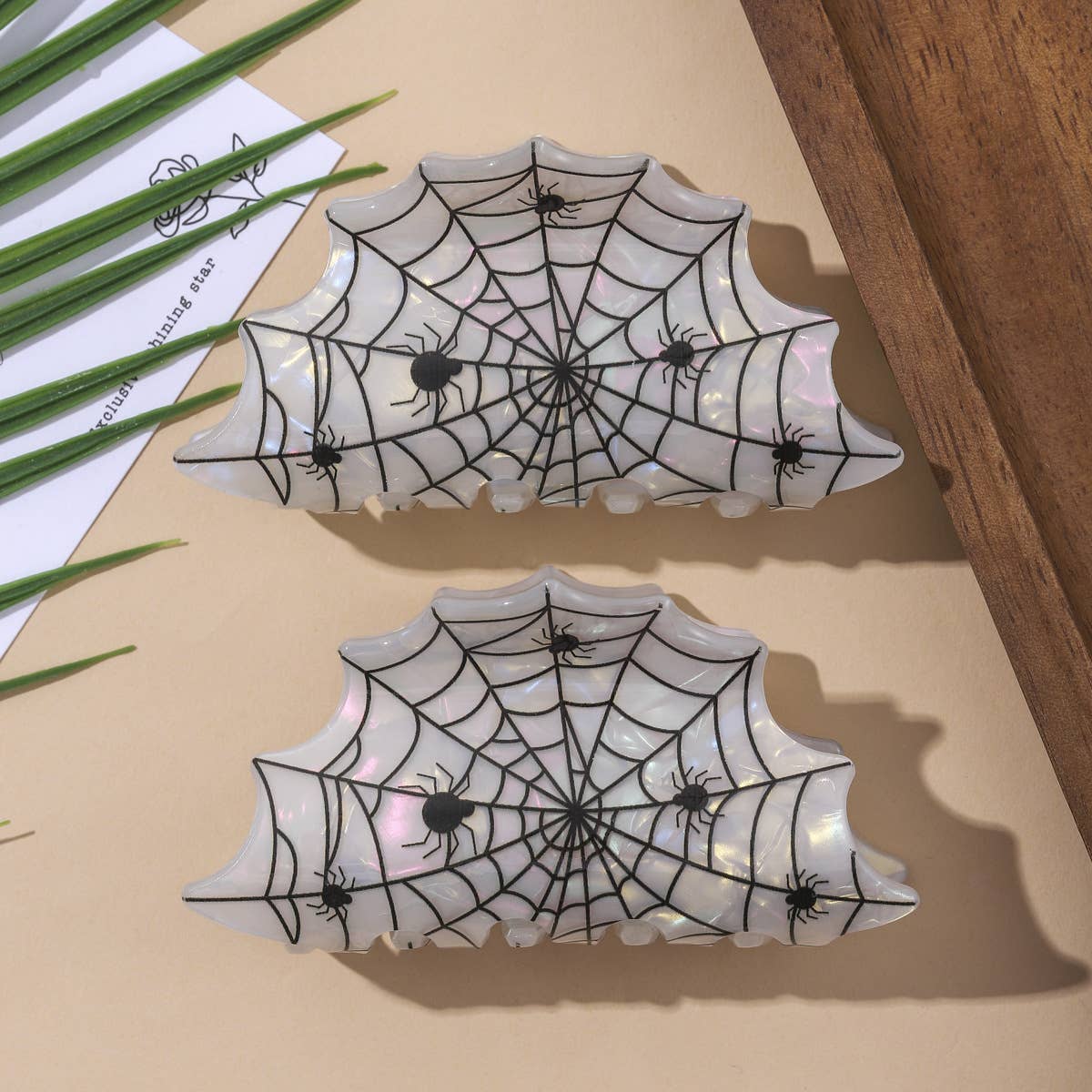 Gothic Spider Web Print Hair Claw Halloween Accessory: White