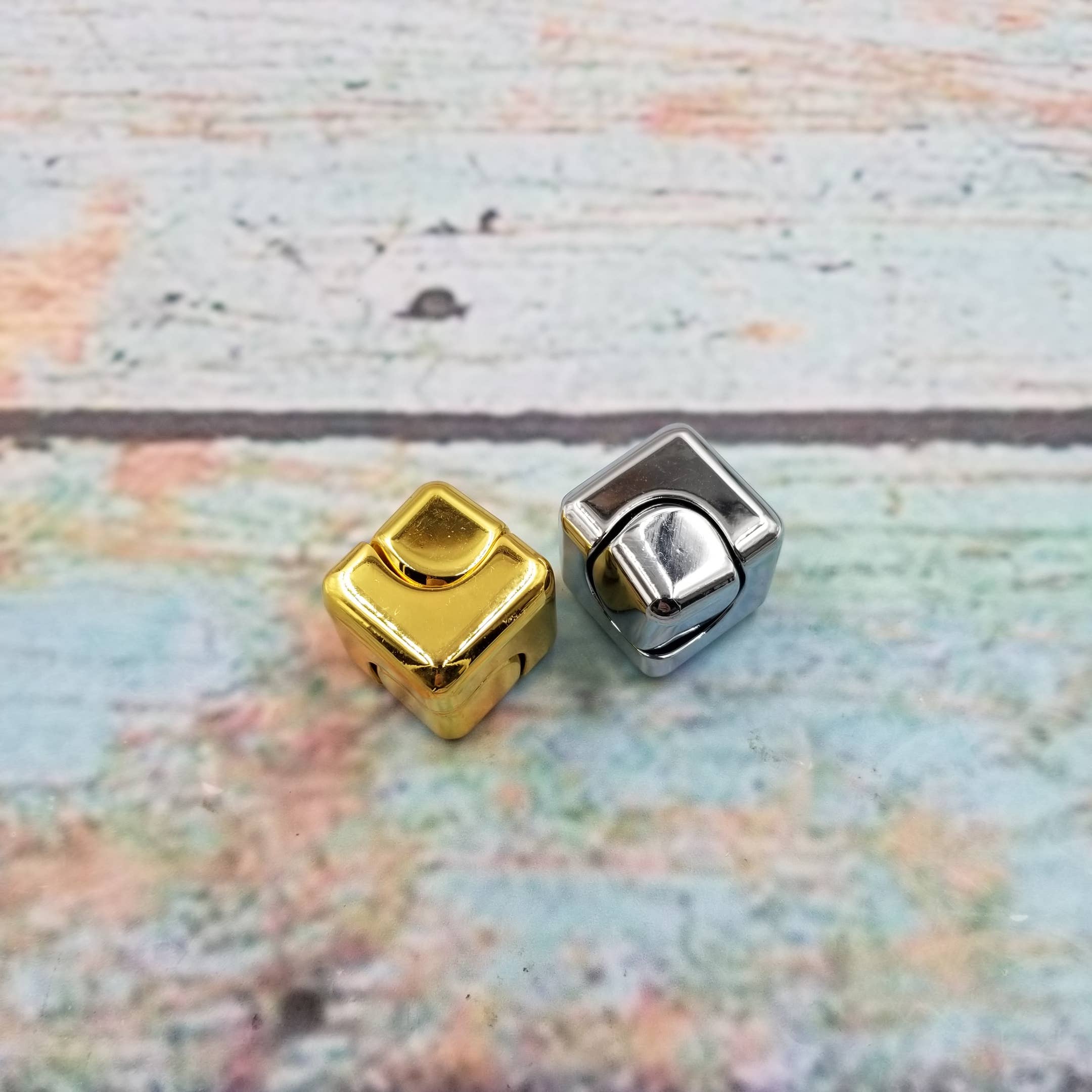 Metal Rotate Square Dice Gyro Fidget Cube Toys: Silver