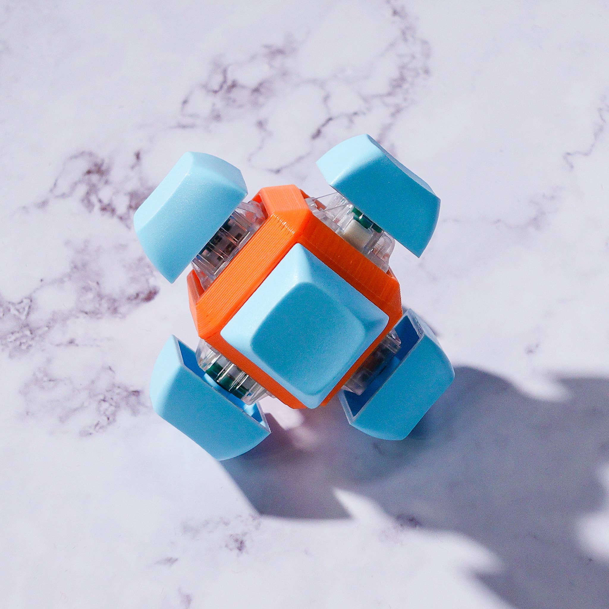 6 Key Cube: Mechanical Keyboard Fidget - Bold Blend: Purple & White / Clicky