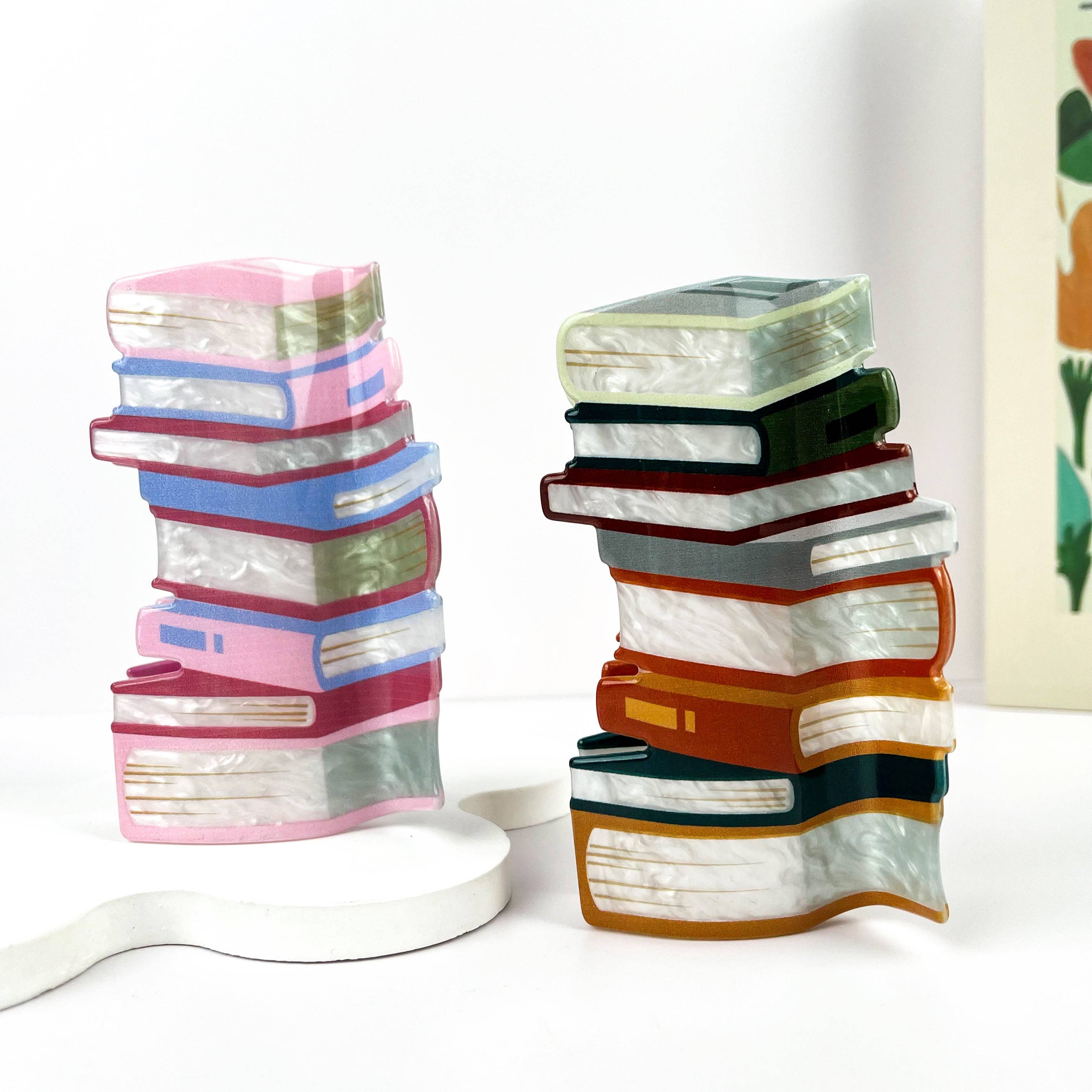 Oversize Lost in Ocean Books Hair Claw Clip: A