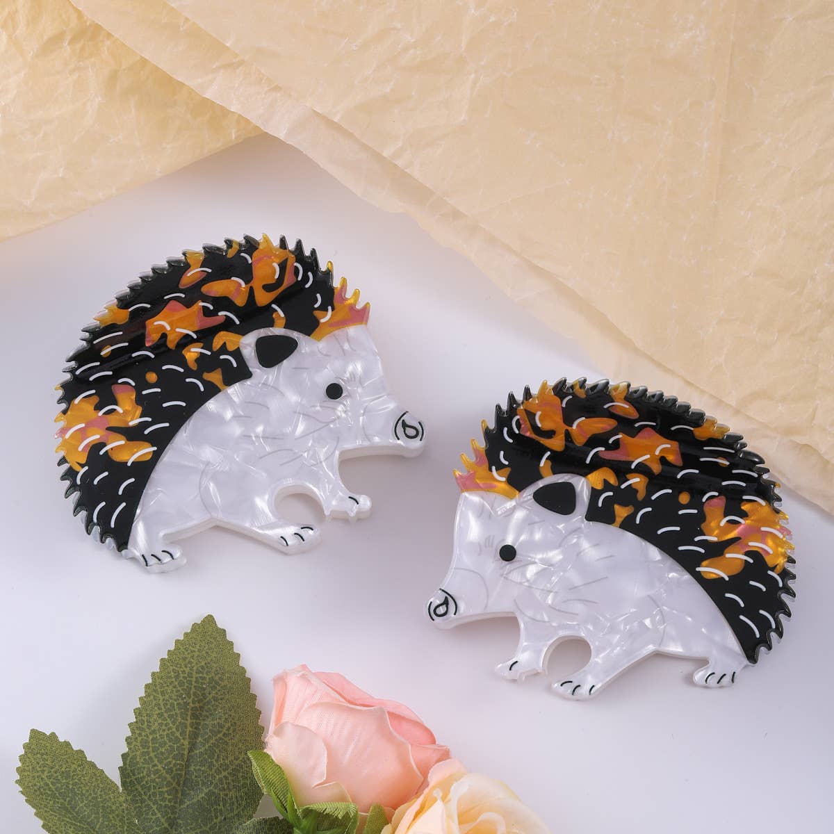 Cute Hedgehog Shaped Animal Hair Claw Clip,Animal Style: Hedgehog