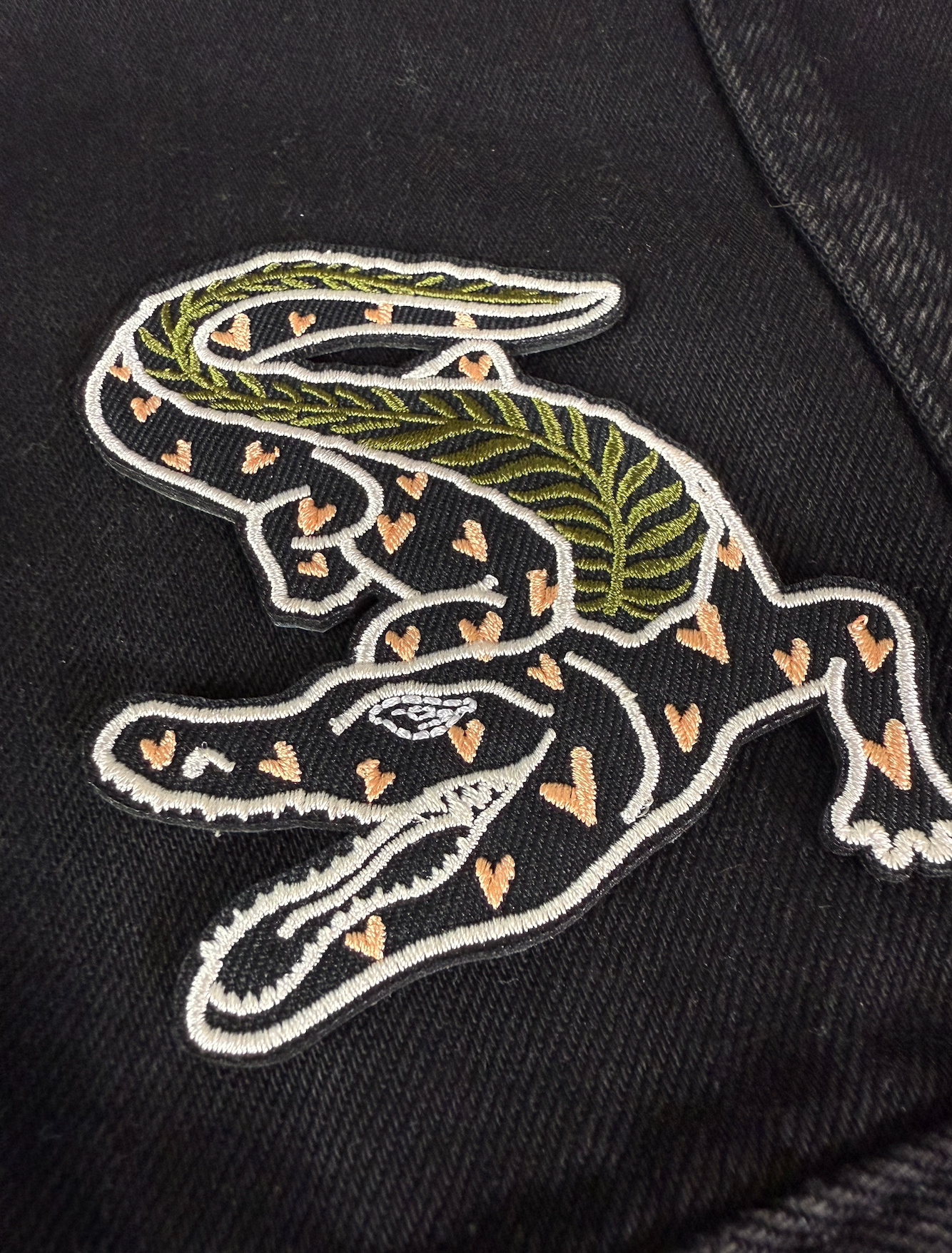Alligator - Embroidered Iron-On Patch