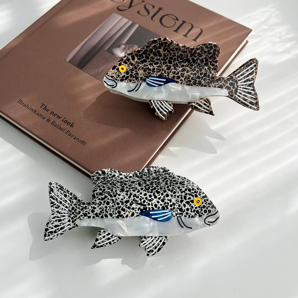 Ocean-Inspired Leopard Grouper Hair Claw: Brown