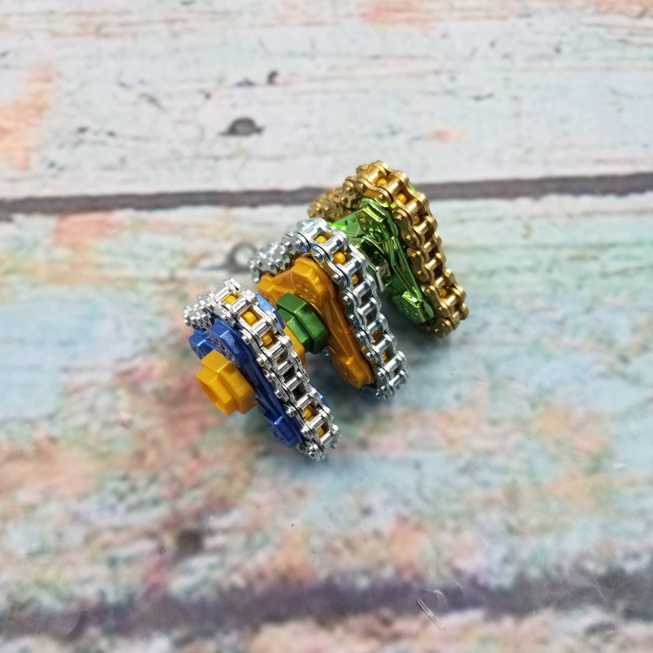 Triangle Stacked Spinning Gyroscope Gear Chain Fidget Toy