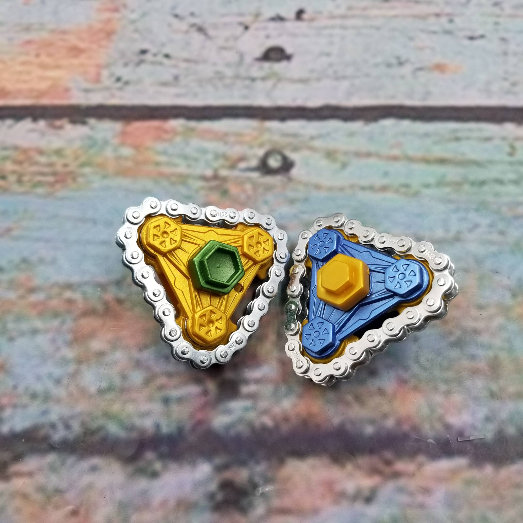 Triangle Stacked Spinning Gyroscope Gear Chain Fidget Toy