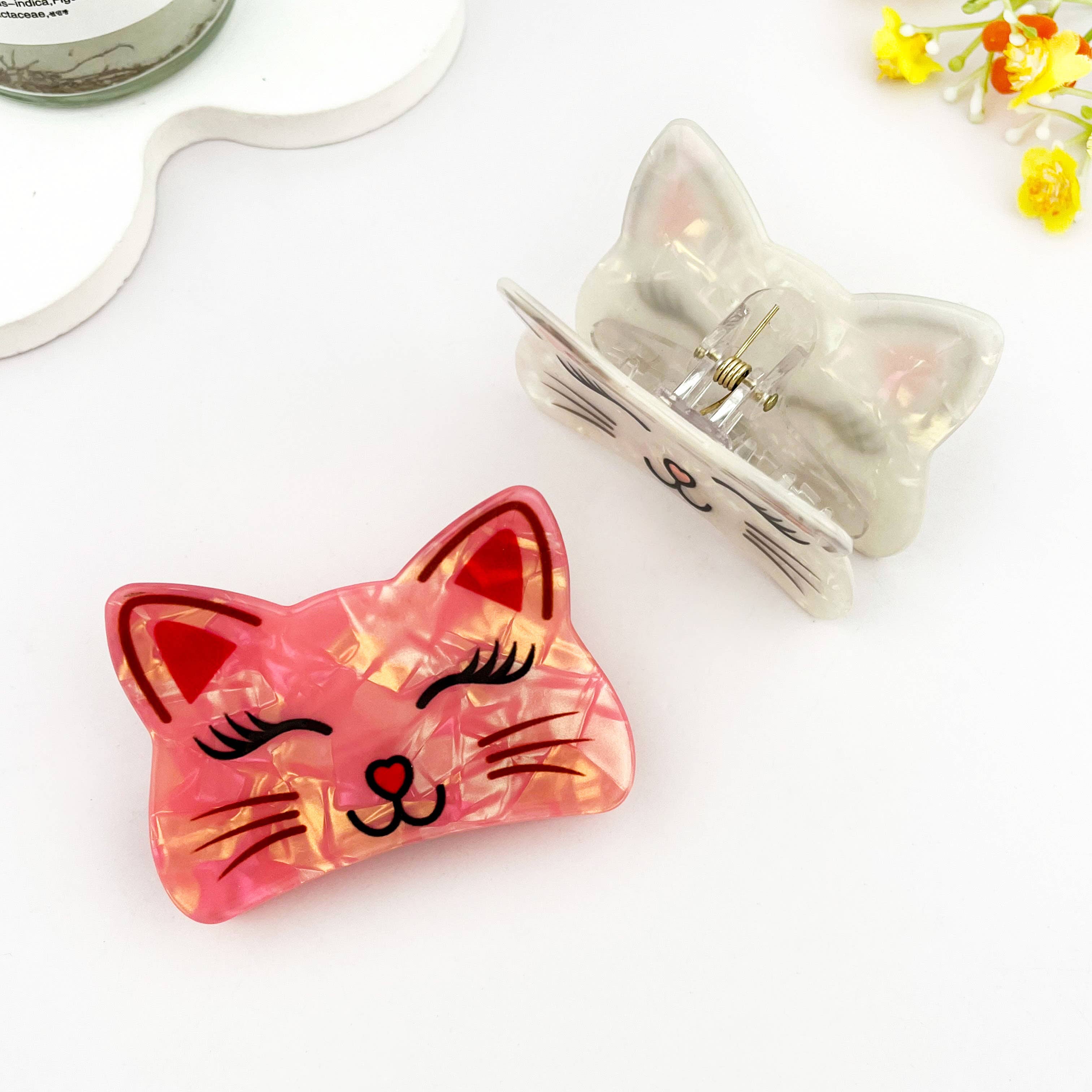 Cute Smiling Cat Print Animal Hair Claw Clip: White