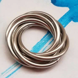 Fidget Spin Möbii® Ring: Loose Ring - Size 8