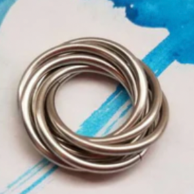 Fidget Spin Möbii® Ring: Loose Ring - Size 9