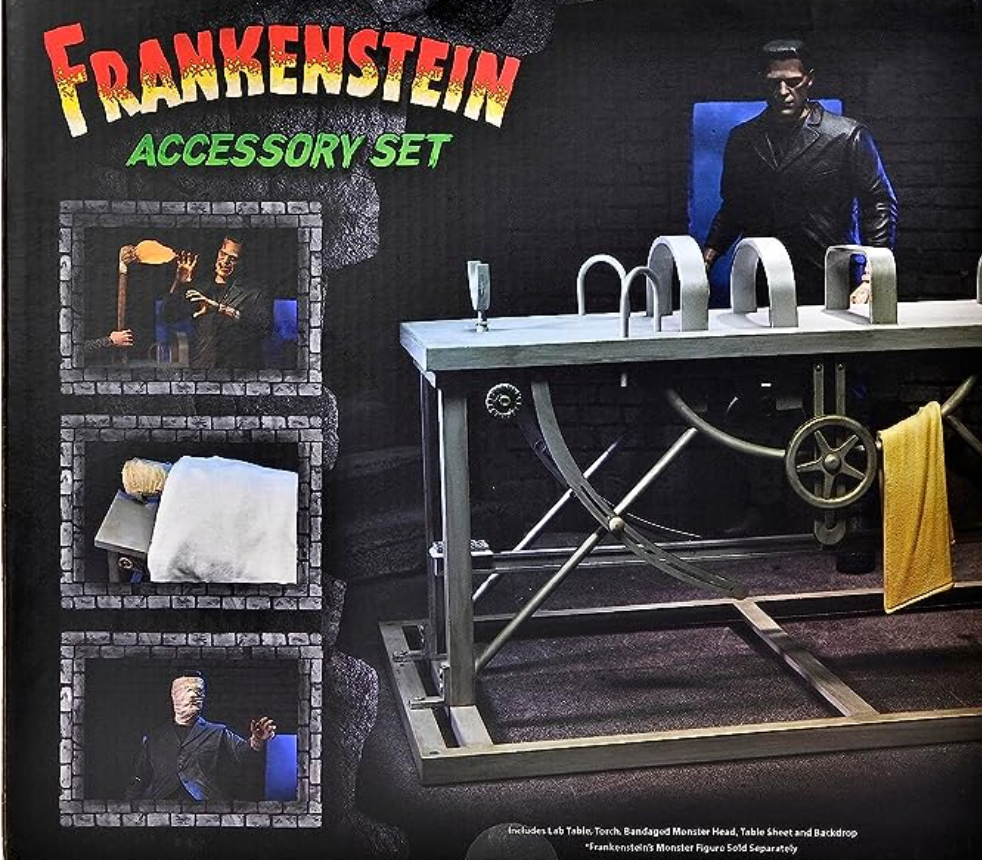 Universal Monsters Frankenstein Accesory Pack - 04827