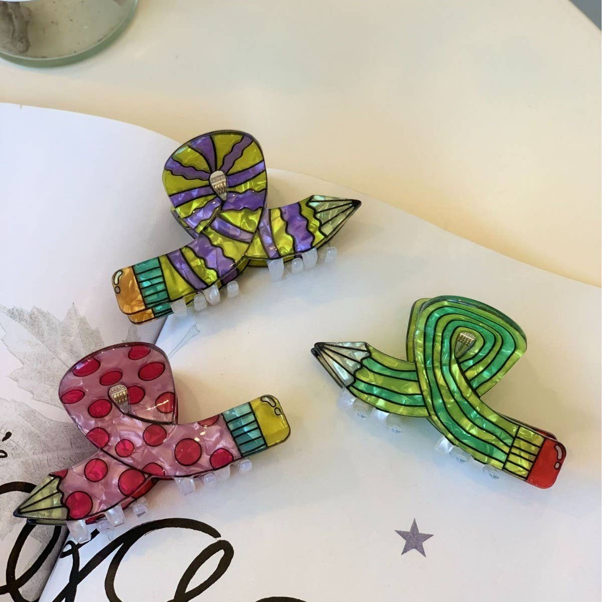 Acrylic Pencil Hair Claw,Candy Color Cartoon Clip
