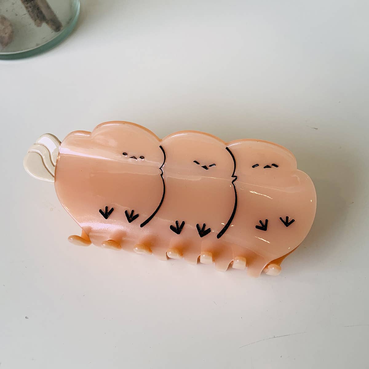 FASHIONABLE WHITE SWAN ACETIC ACID HAIR CLIP