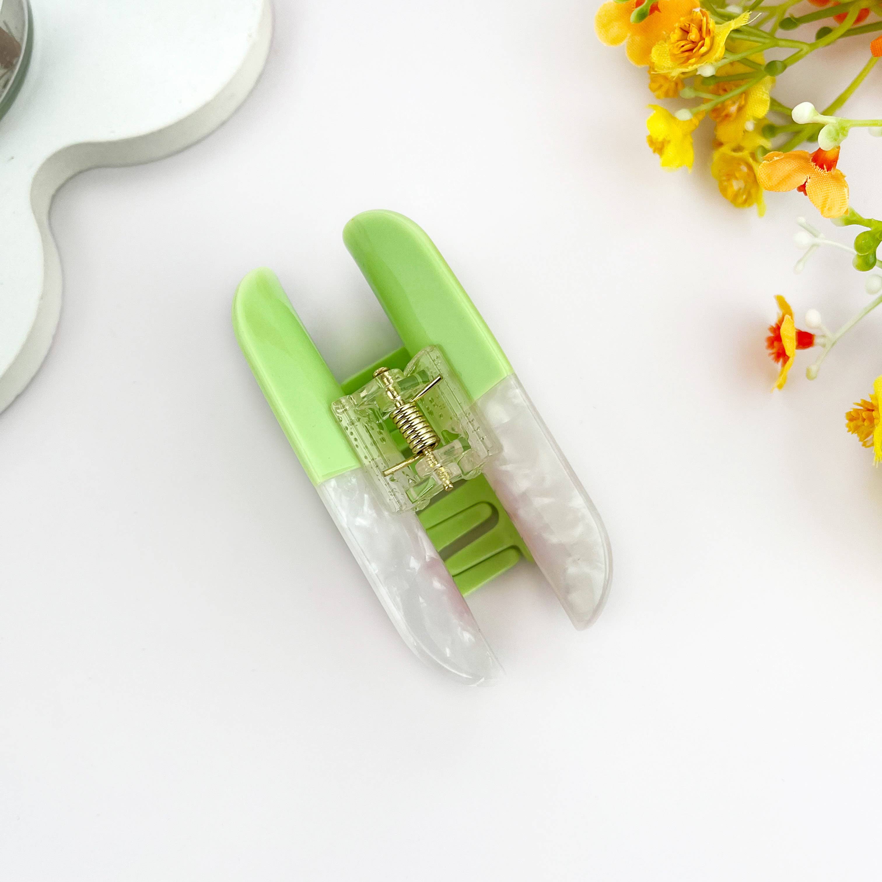 Sweet Dream Sleep Pill Acetate Hair Claw Clip: Blue