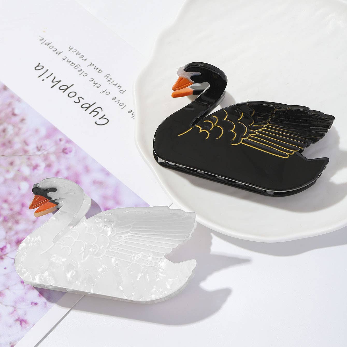 Elegant Black & White Swan-Shaped Hair Clip: White
