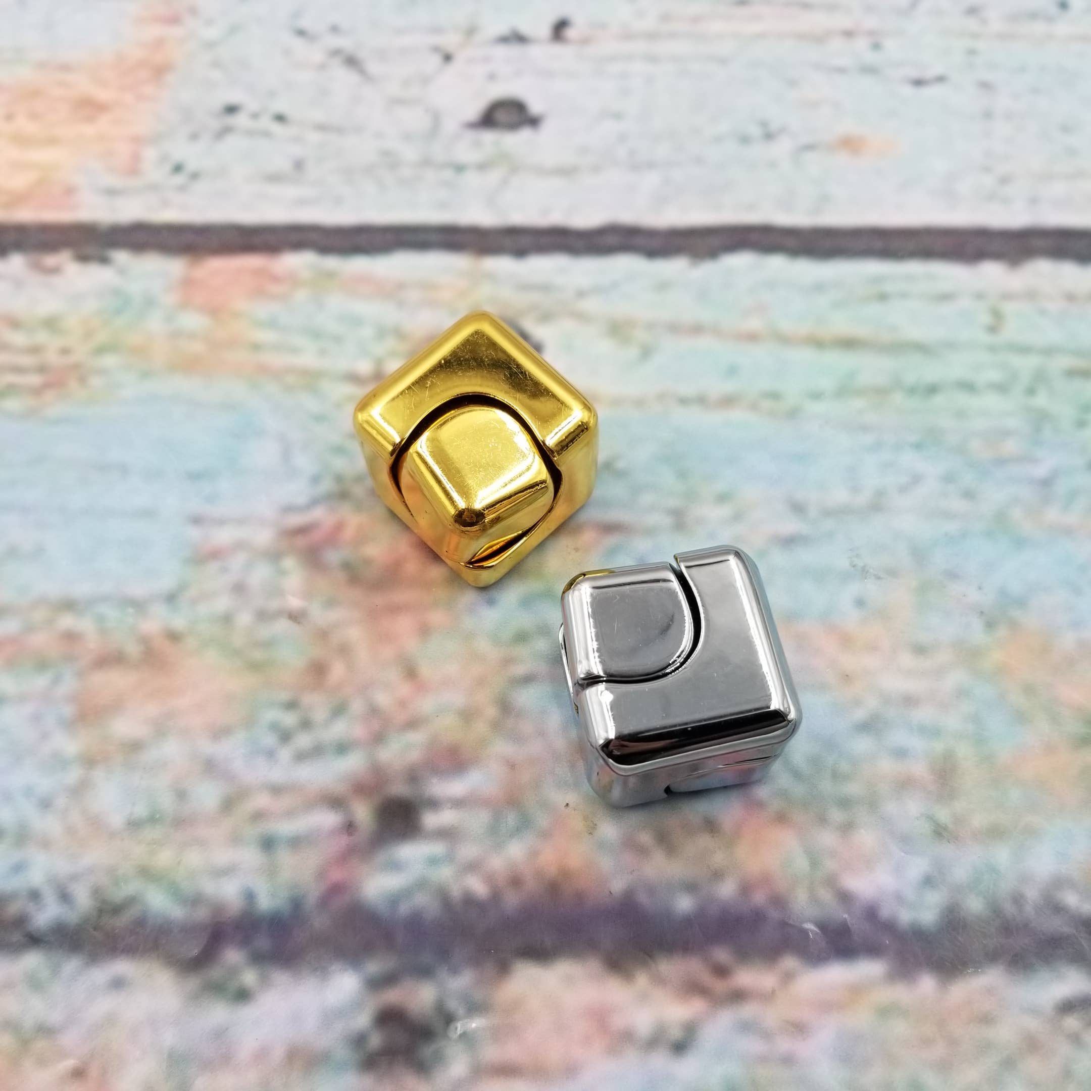Metal Rotate Square Dice Gyro Fidget Cube Toys: Silver