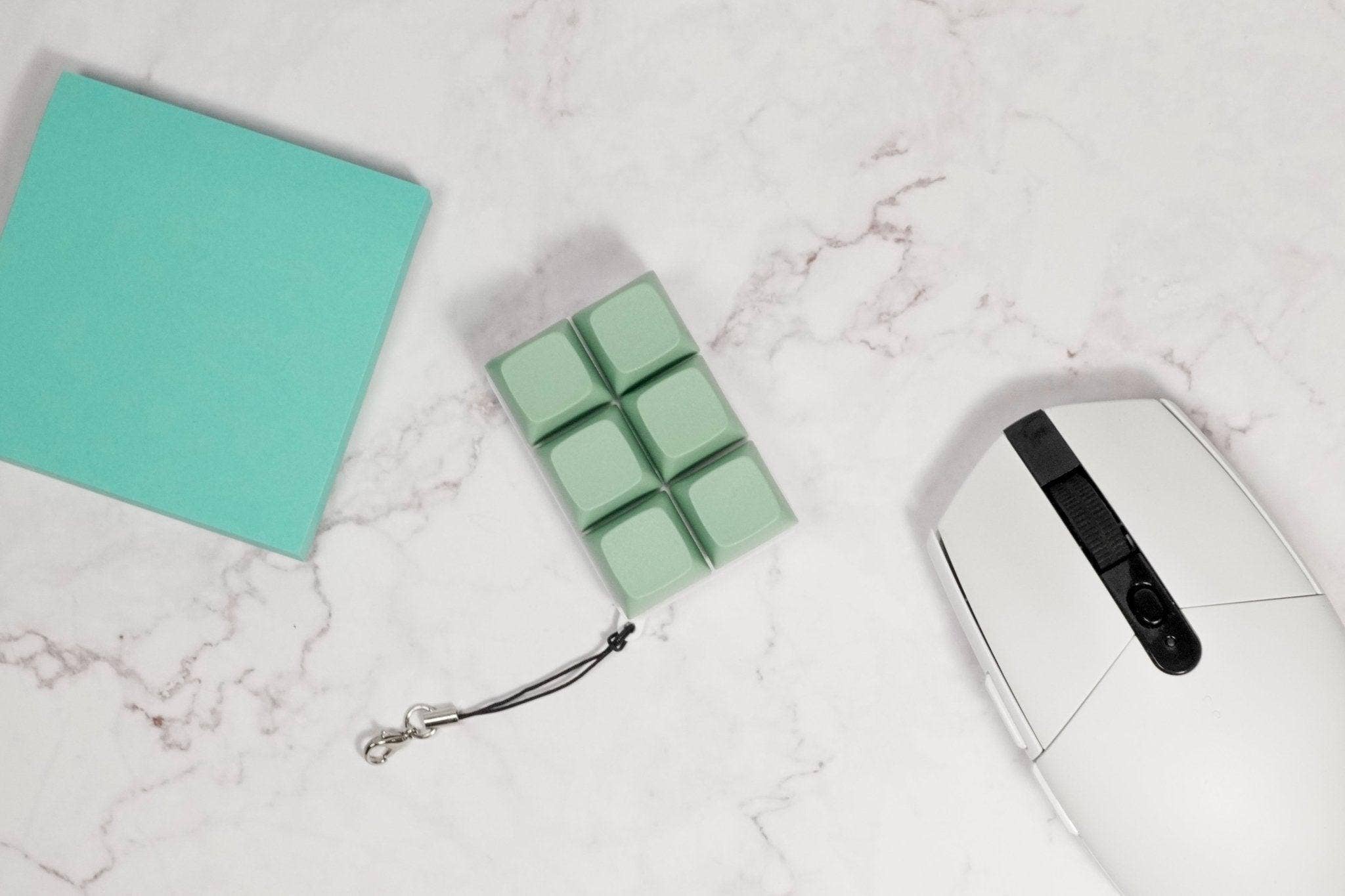 6 Computer Key Mechanical Keyboard Fidget Pad: Mint Green / Clicky