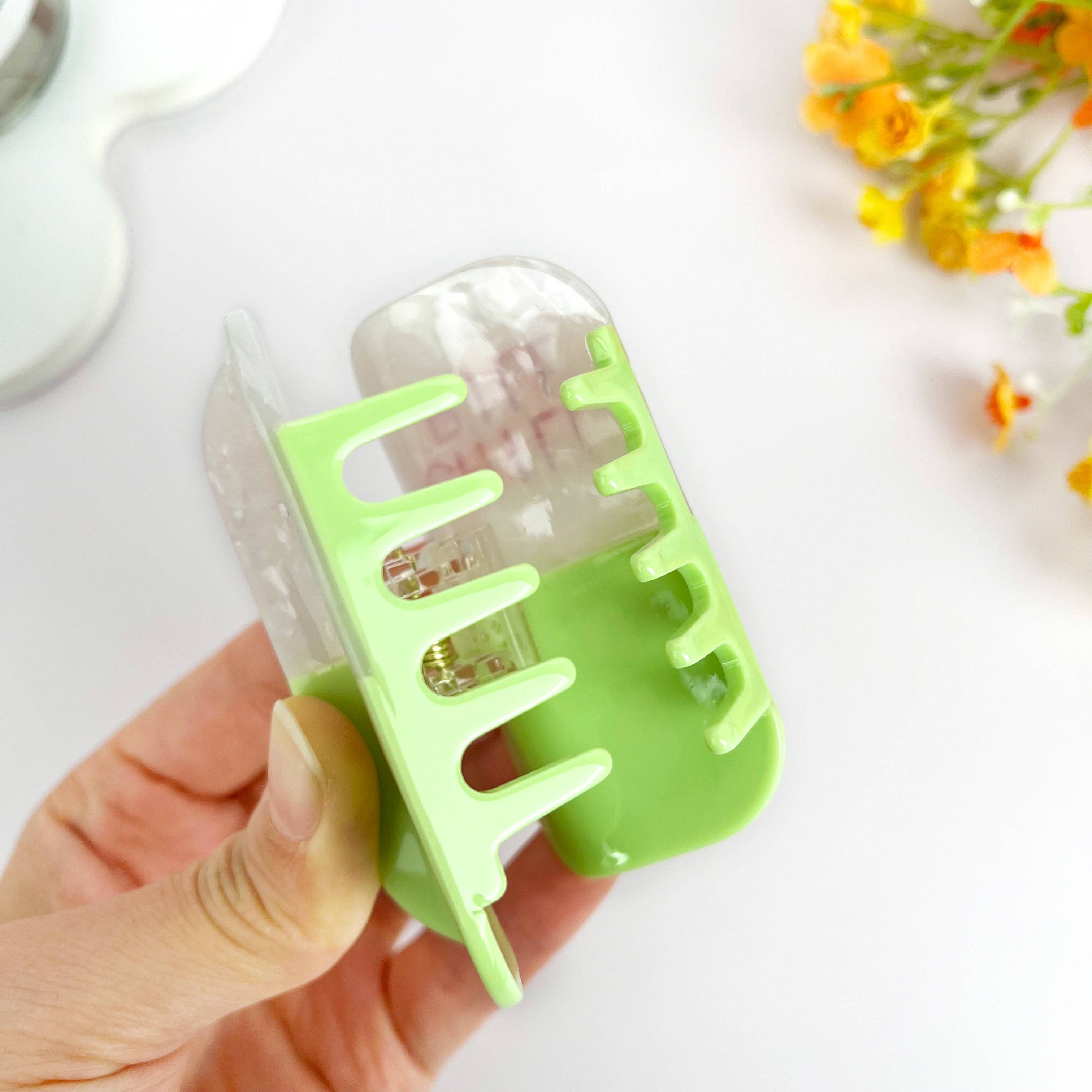 Sweet Dream Sleep Pill Acetate Hair Claw Clip: Blue