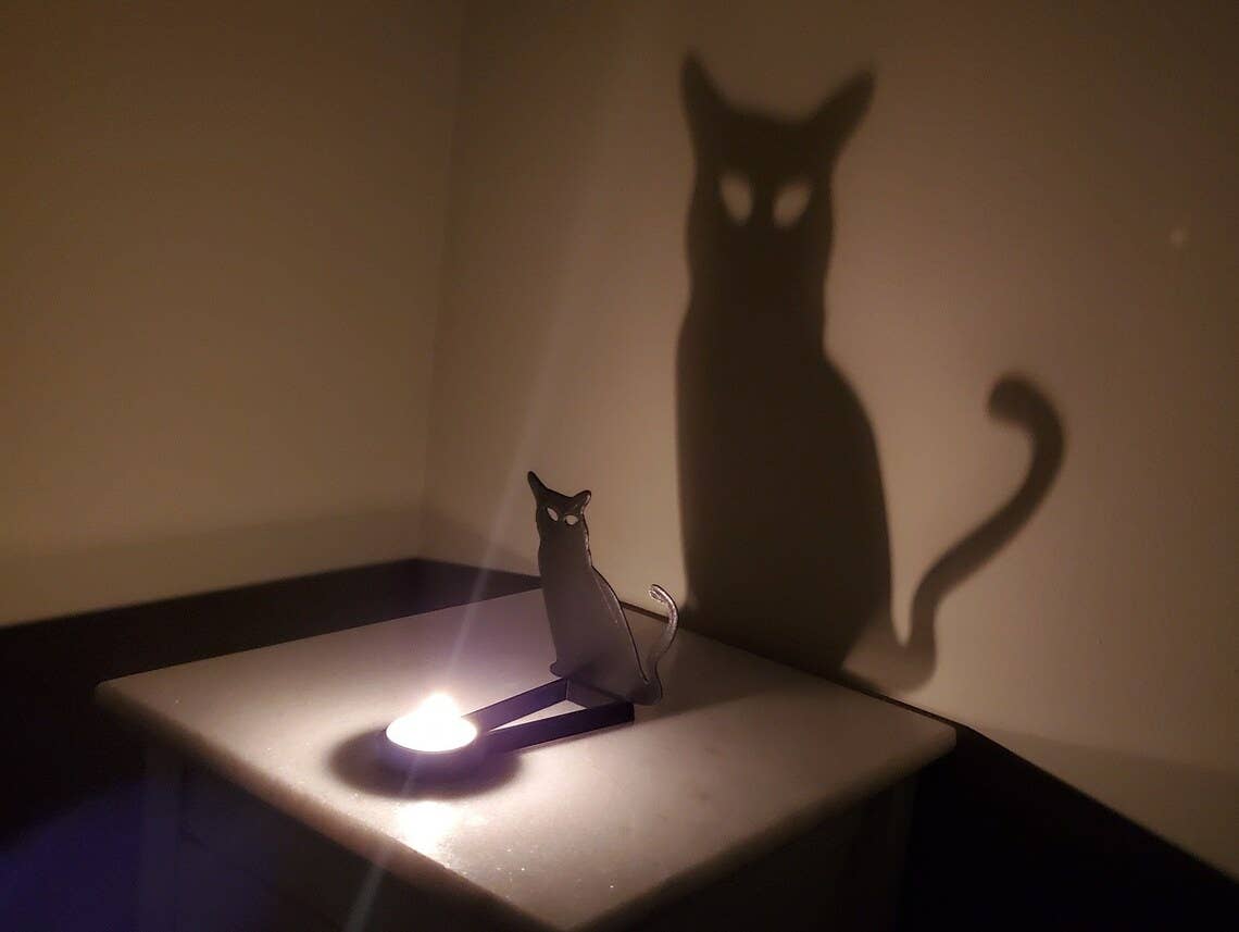 KeaLite Cat Shadow Caster and KeaLite Stand